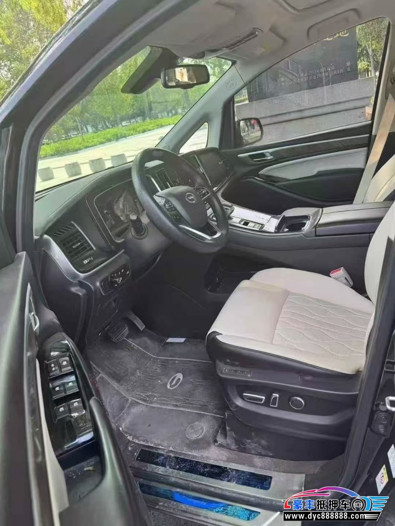 21年传祺M8轿车抵押车出售