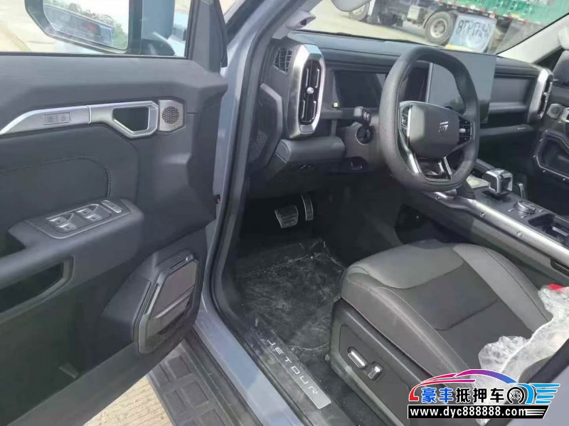 25年捷途山海T2轿车抵押车出售