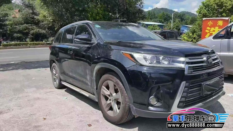 18年丰田汉兰达轿车抵押车出售