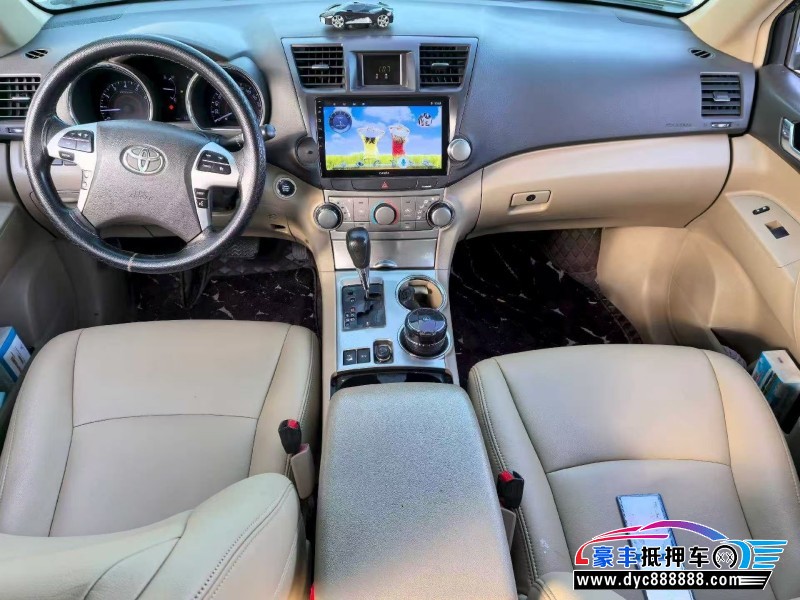 13年丰田汉兰达轿车抵押车出售