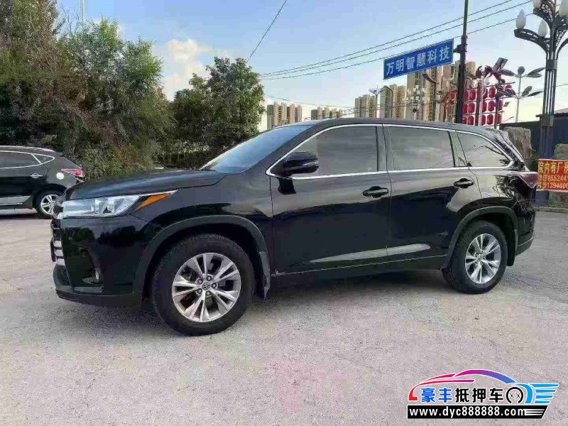 16年丰田汉兰达轿车抵押车出售