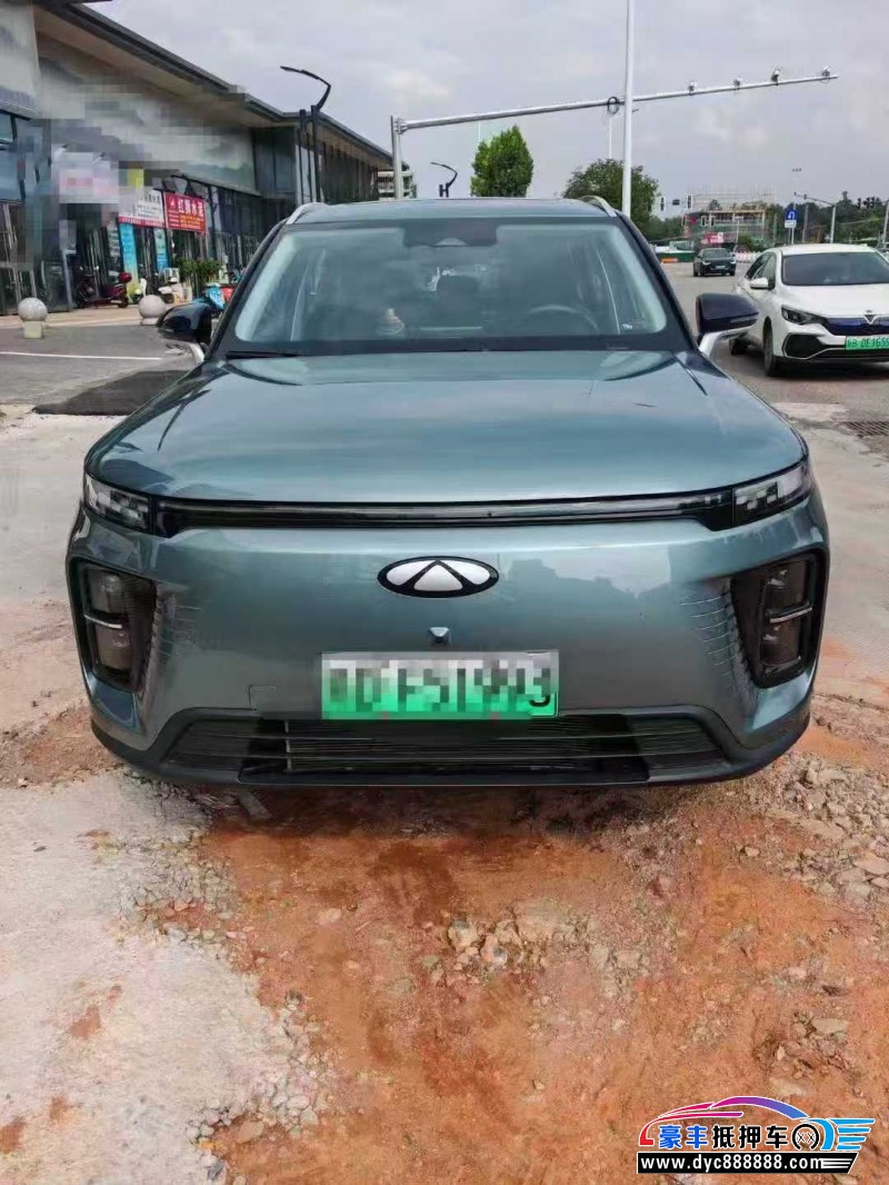 25年奇瑞风云轿车抵押车出售