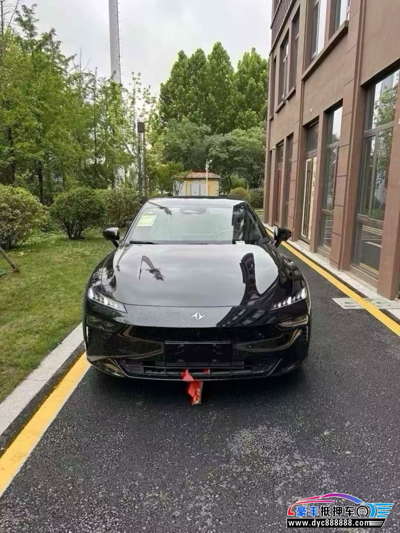 25年东风奕派007轿车抵押车出售