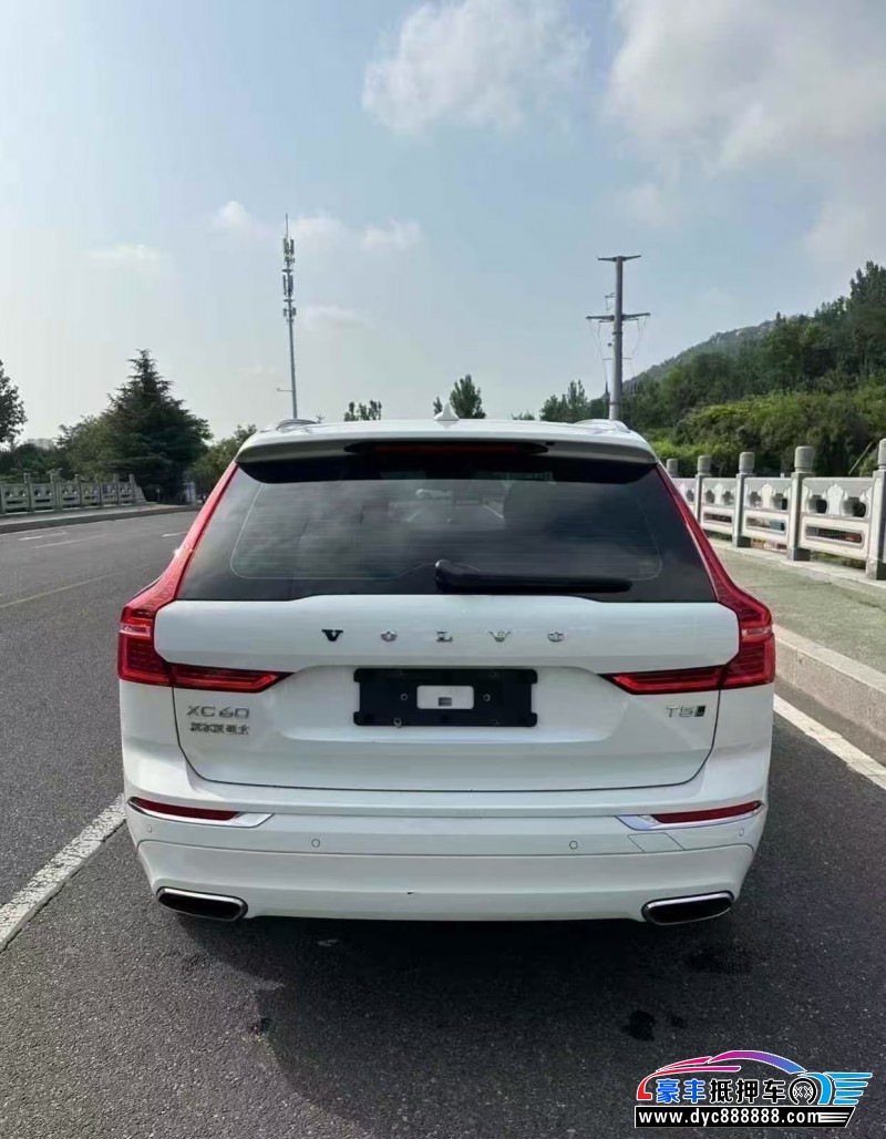 20年沃尔沃XC60轿车抵押车出售