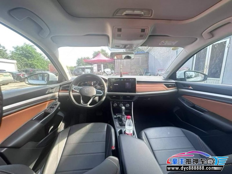 25年大众宝来轿车抵押车出售