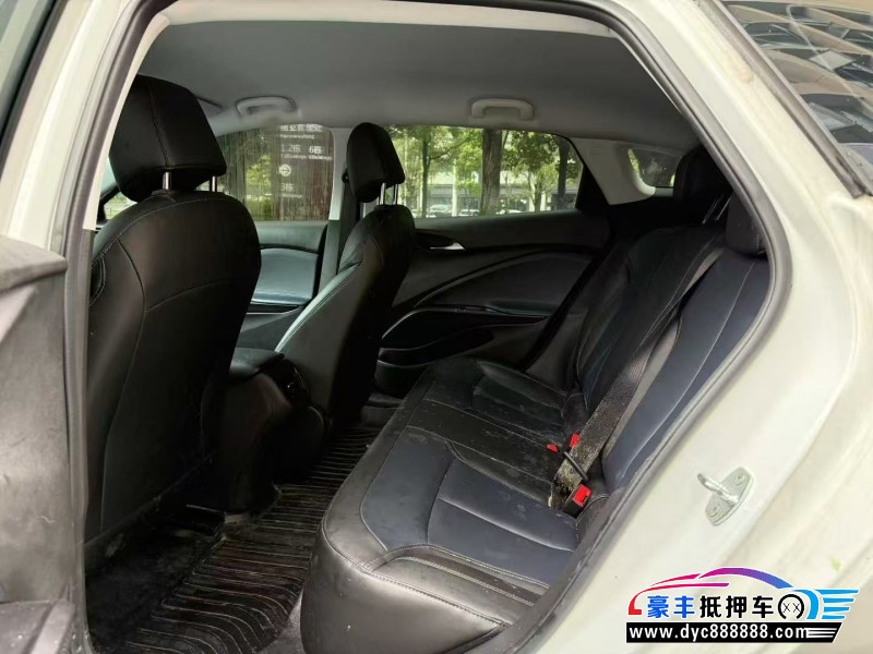 23年别克微蓝轿车抵押车出售