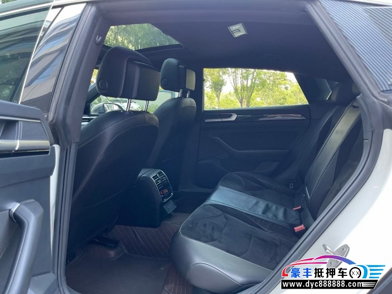 21年大众CC轿车抵押车出售