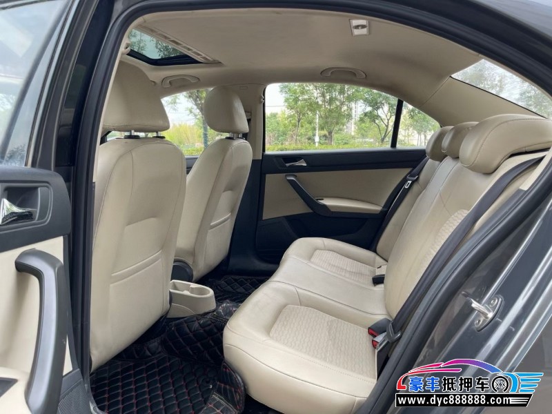 17年斯柯达昕锐轿车抵押车出售