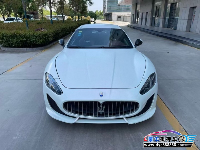 14年玛莎拉蒂GT轿车抵押车出售