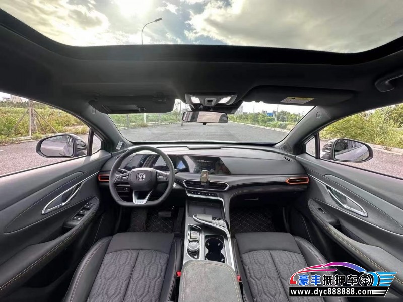 23年长安长安UNI轿车抵押车出售