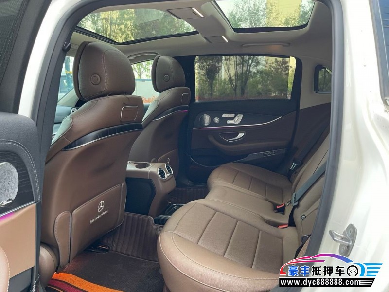 19年奔驰E轿车抵押车出售