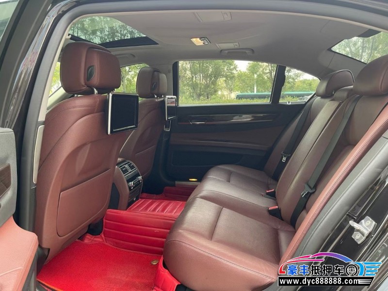 16年宝马7系轿车抵押车出售