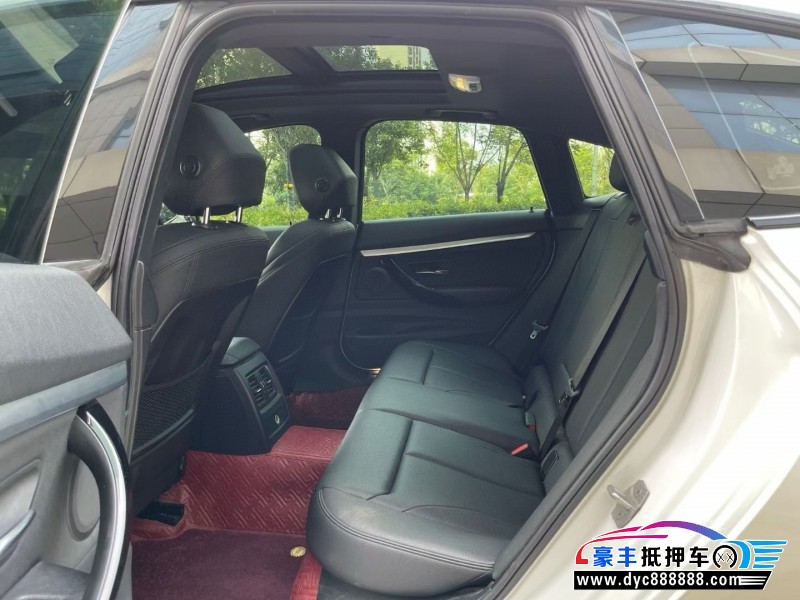 21年宝马3系轿车抵押车出售