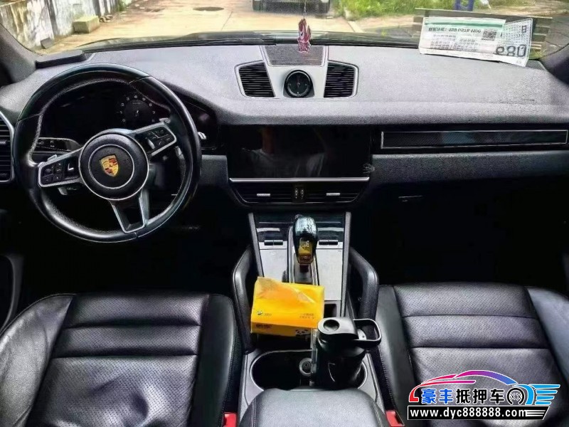 20年保时捷卡宴轿车抵押车出售