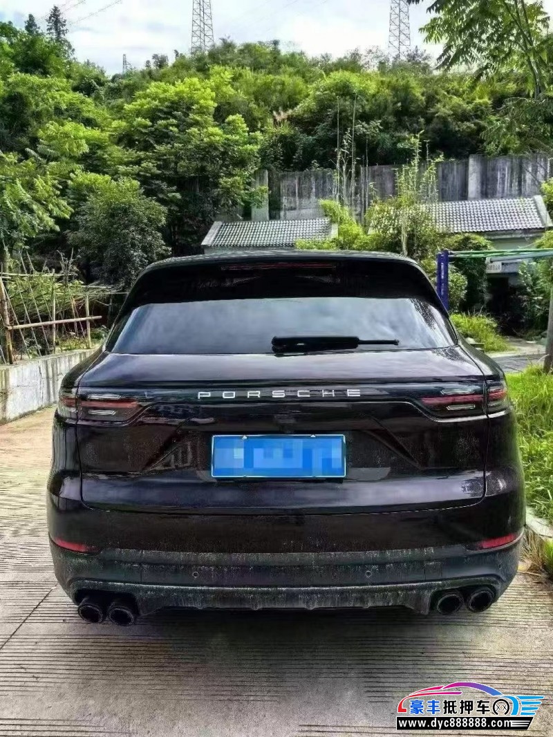 20年保时捷卡宴轿车抵押车出售