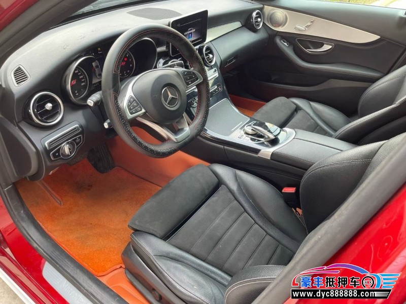 18年奔驰C轿车抵押车出售