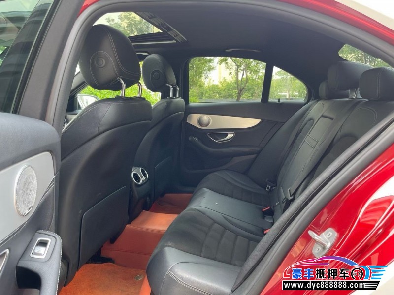 18年奔驰C轿车抵押车出售