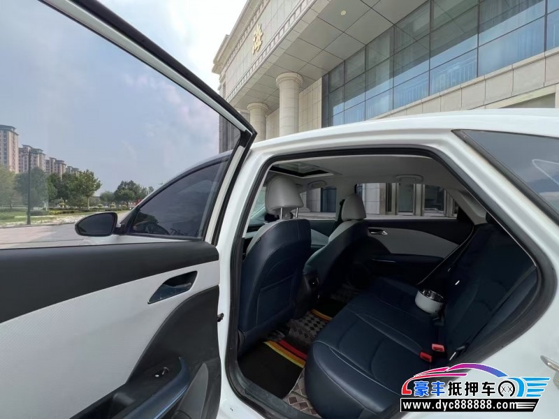 23年雪佛兰科鲁泽轿车抵押车出售