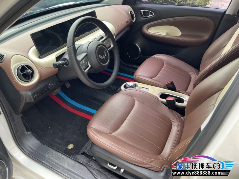 23年五菱缤果轿车抵押车出售