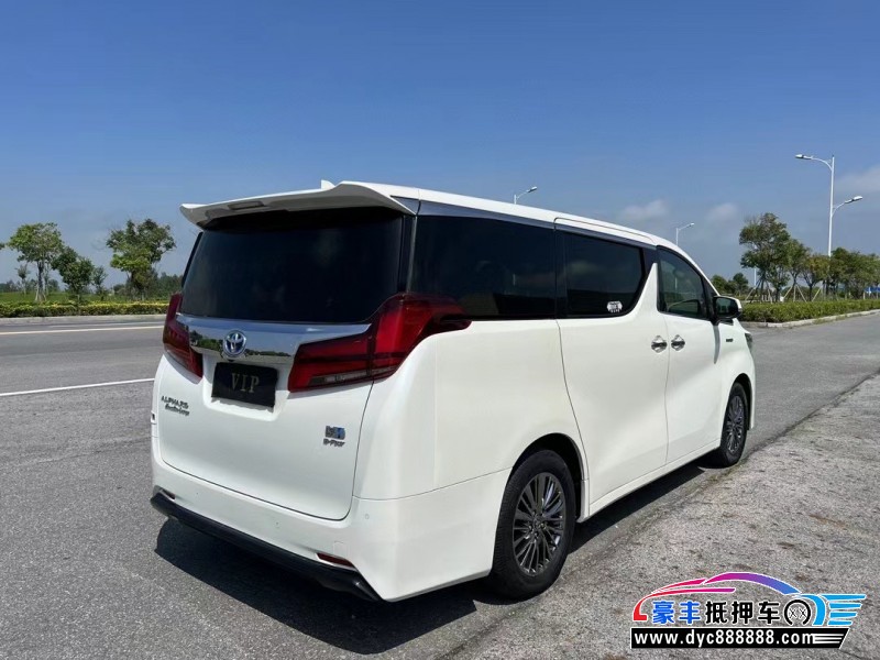 20年丰田埃尔法轿车抵押车出售