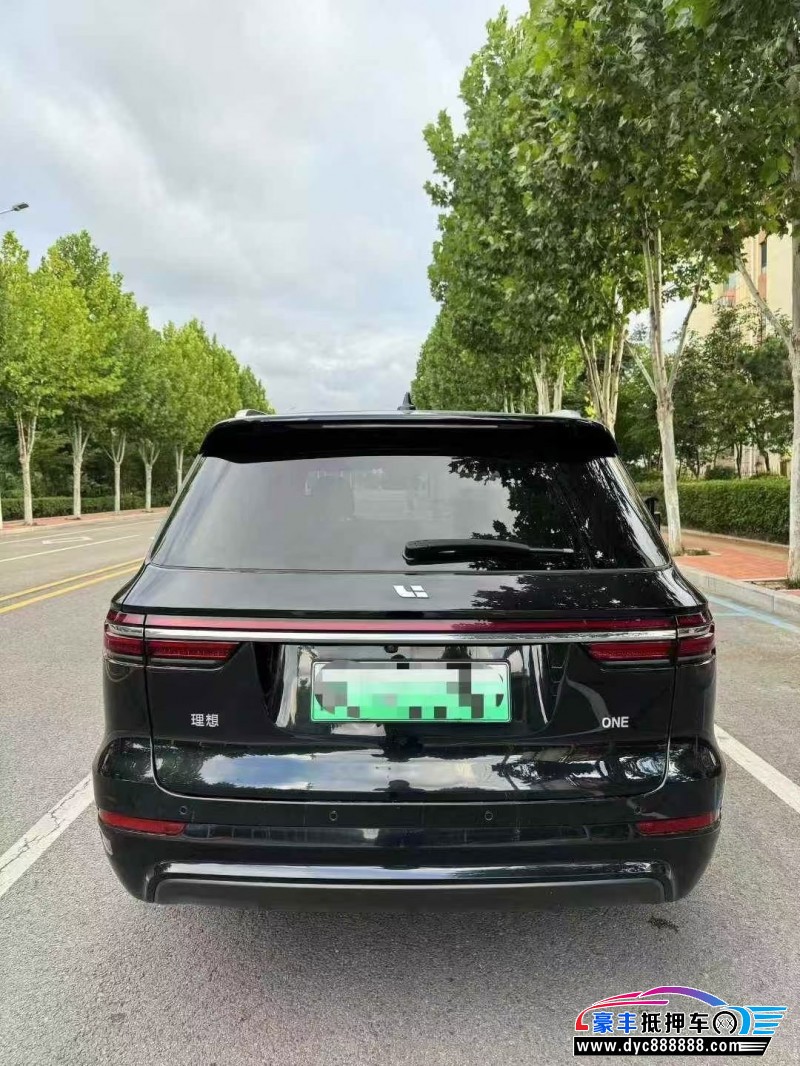 20年理想ONE轿车抵押车出售