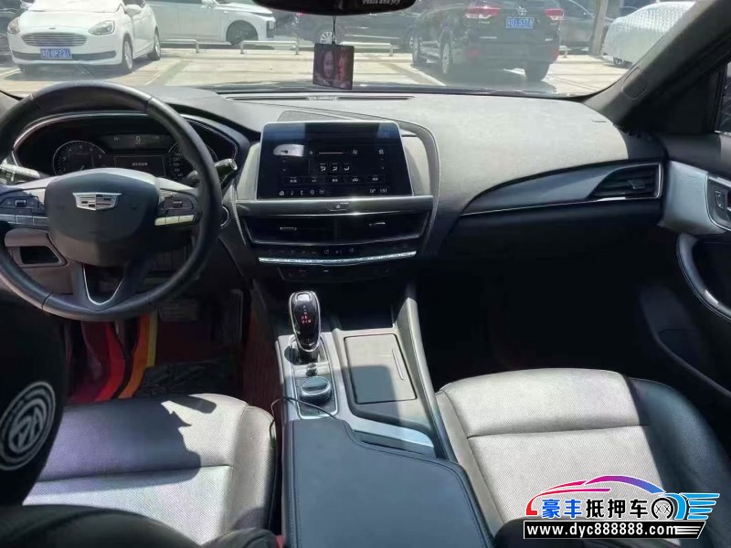 21年凯迪拉克CT5轿车抵押车出售