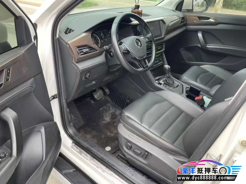 22年大众途岳轿车抵押车出售