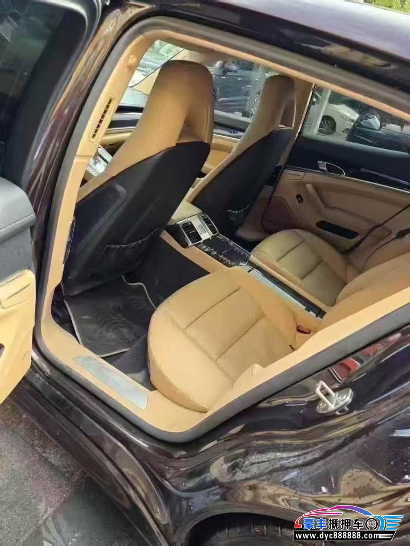 13年保时捷帕纳梅拉轿车抵押车出售