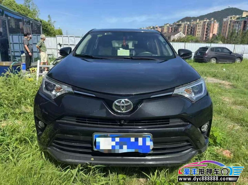 17年丰田RAV4轿车抵押车出售