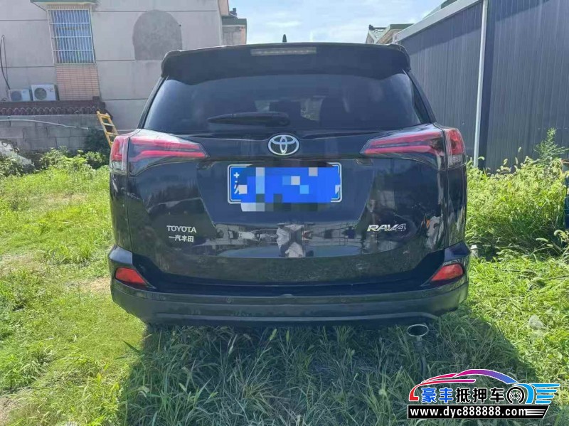 17年丰田RAV4轿车抵押车出售