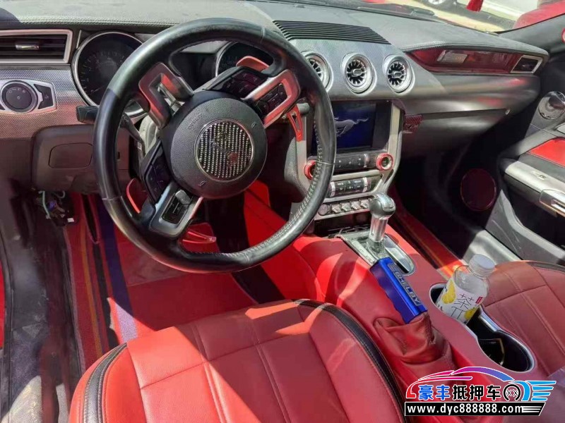 19年福特野马轿车抵押车出售