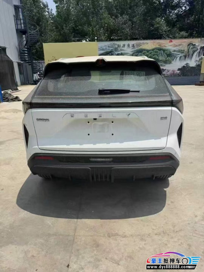 25年吉利博越轿车抵押车出售