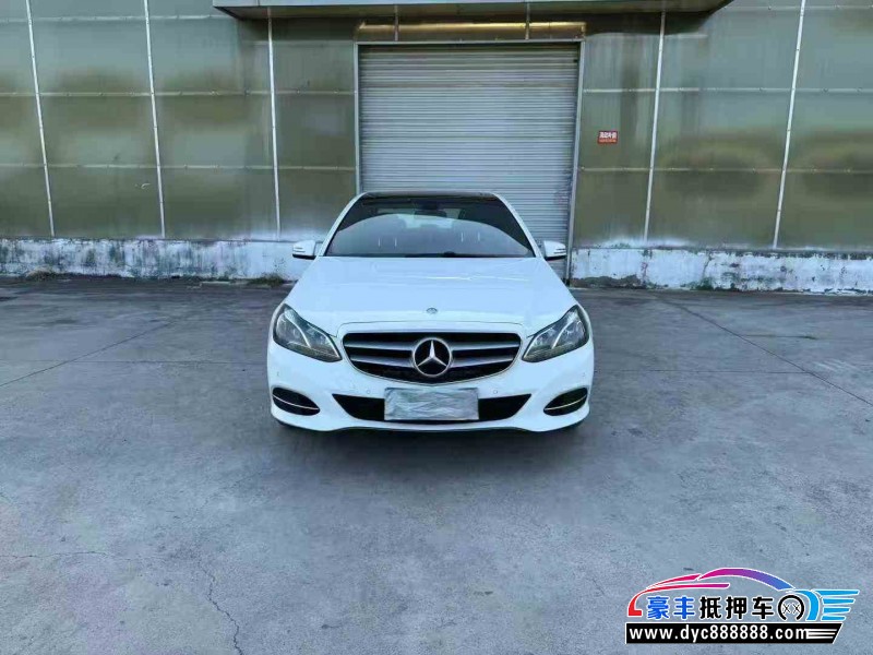 14年奔驰E轿车抵押车出售