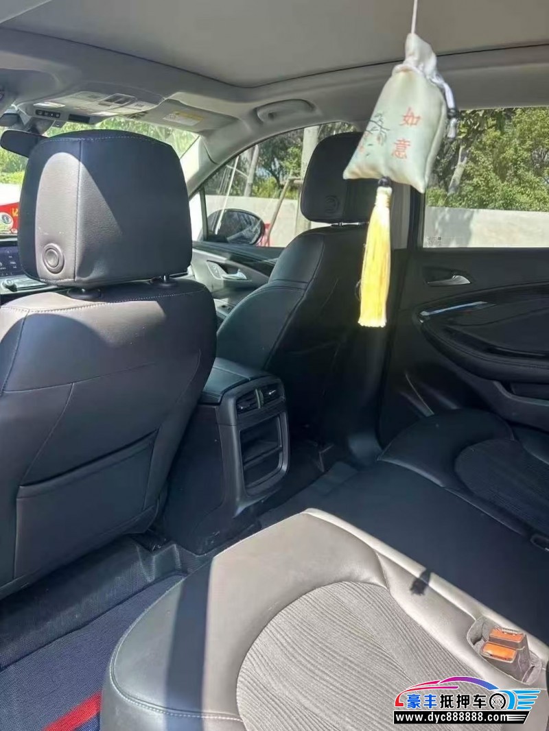 20年别克昂科威轿车抵押车出售