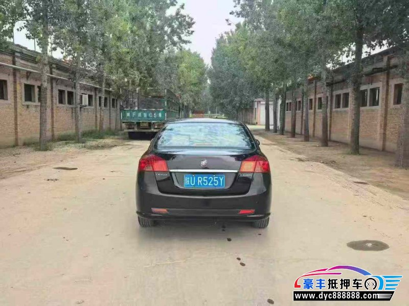 13年别克凯越轿车抵押车出售