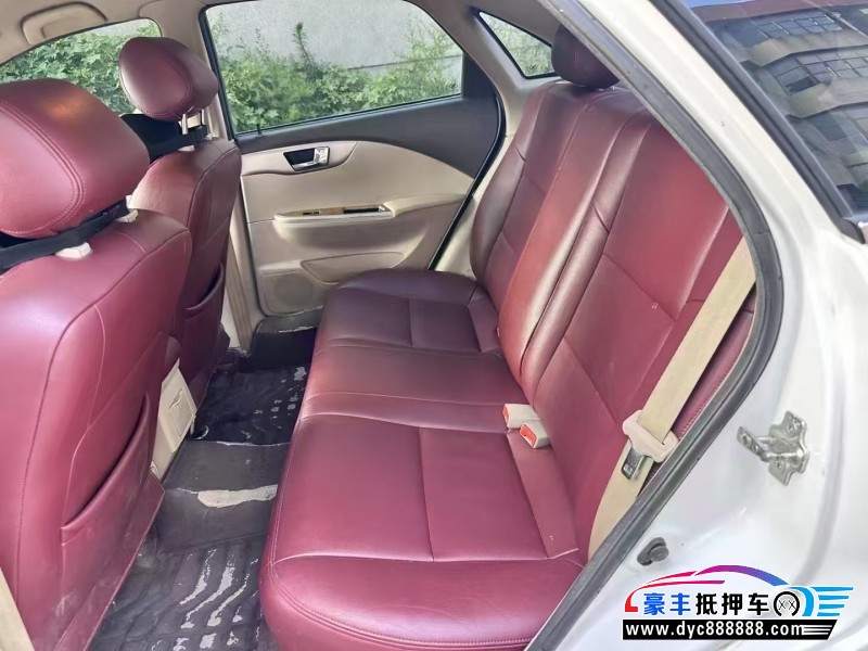 16年别克凯越轿车抵押车出售