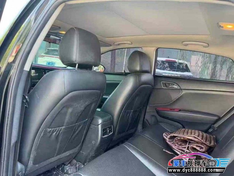 16年现代名图轿车抵押车出售