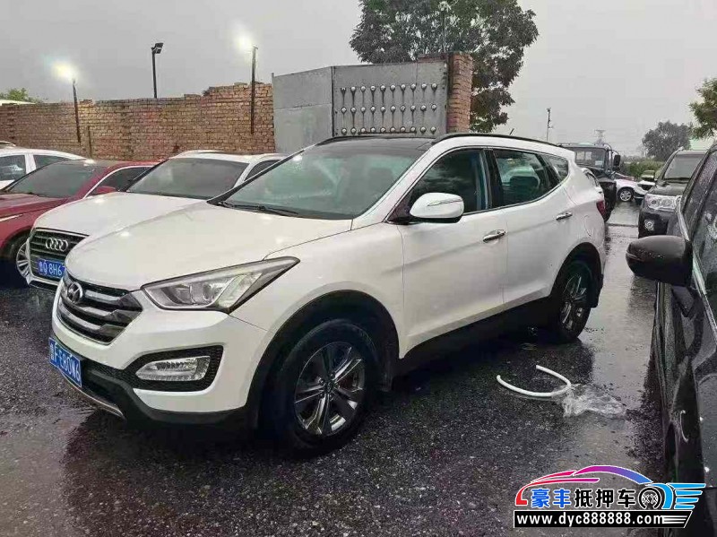 14年现代新胜达轿车抵押车出售