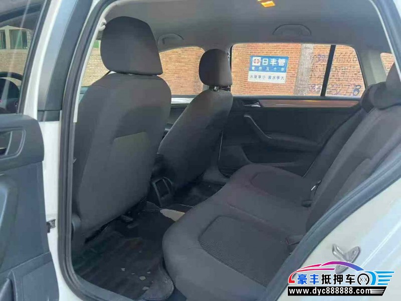 17年大众桑塔纳轿车抵押车出售