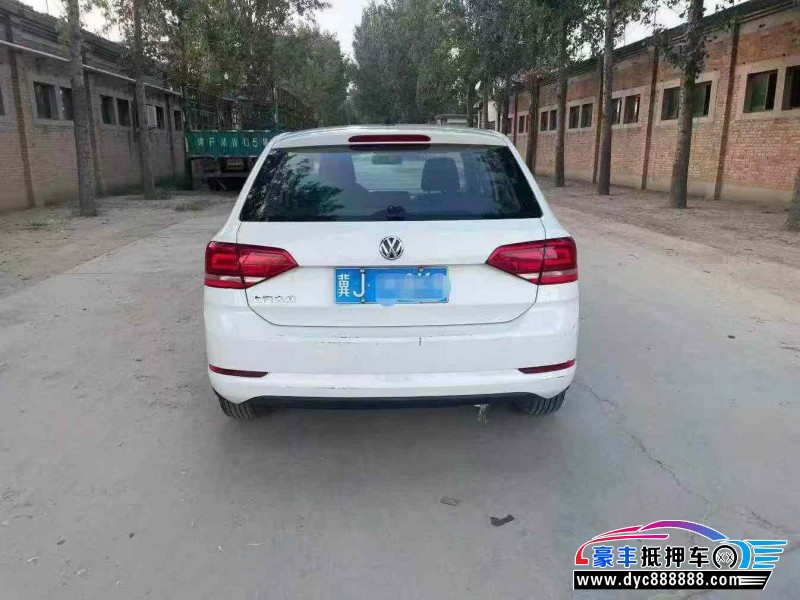 17年大众桑塔纳轿车抵押车出售