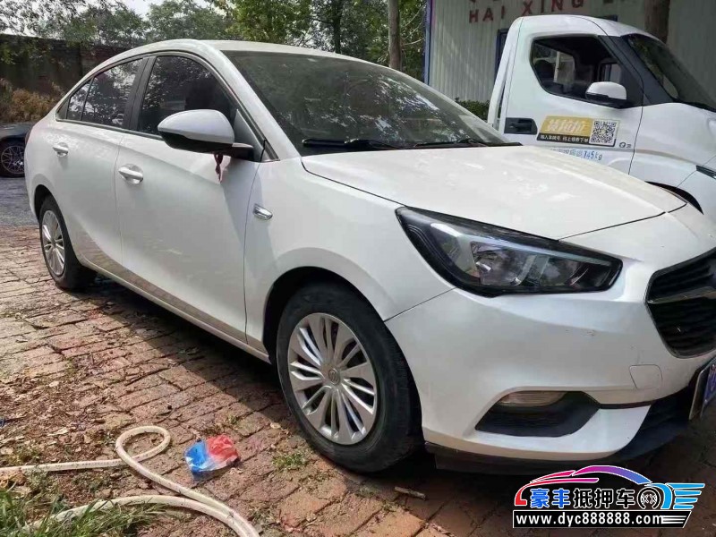 20年别克凯越轿车抵押车出售