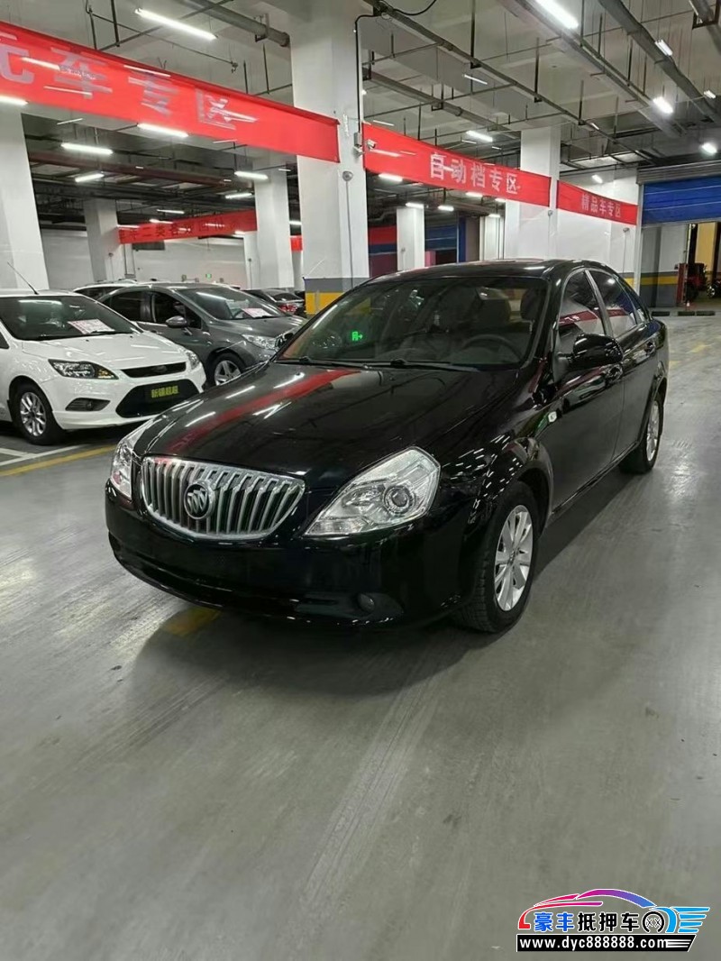 13年别克凯越轿车抵押车出售