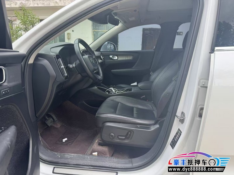 20年沃尔沃XC40轿车抵押车出售
