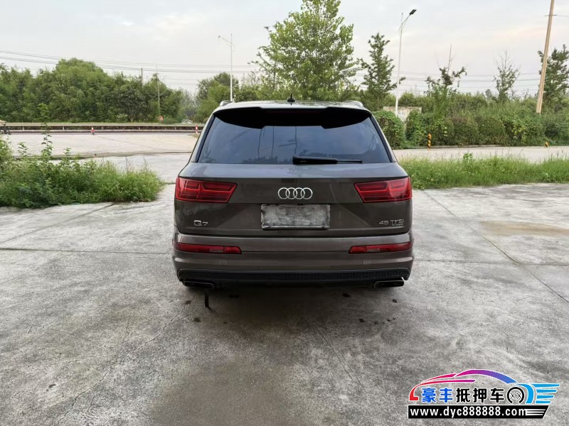 19年奥迪Q7SUV抵押车出售