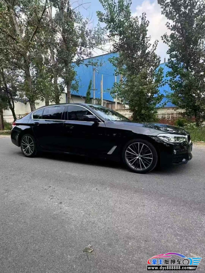 20年宝马5系轿车抵押车出售