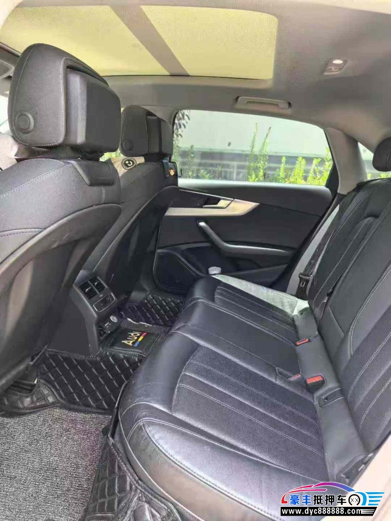 20年奥迪A4轿车抵押车出售