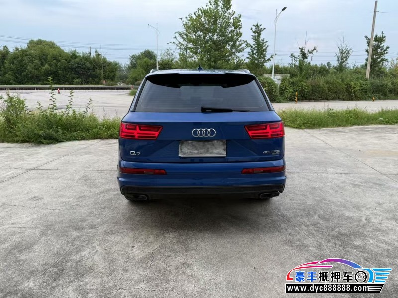 17年奥迪Q7SUV抵押车出售