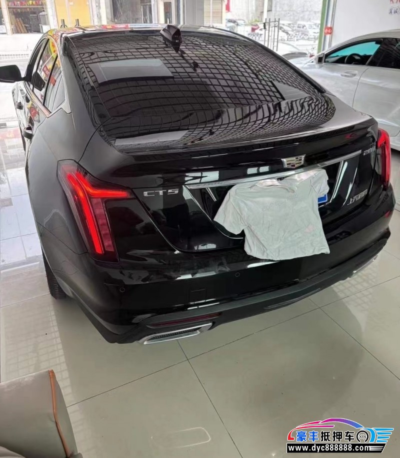 24年凯迪拉克CT5轿车抵押车出售