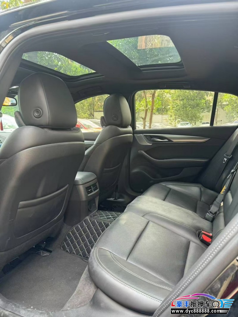 24年凯迪拉克CT5轿车抵押车出售