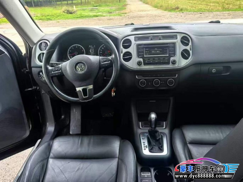 13年大众途观轿车抵押车出售